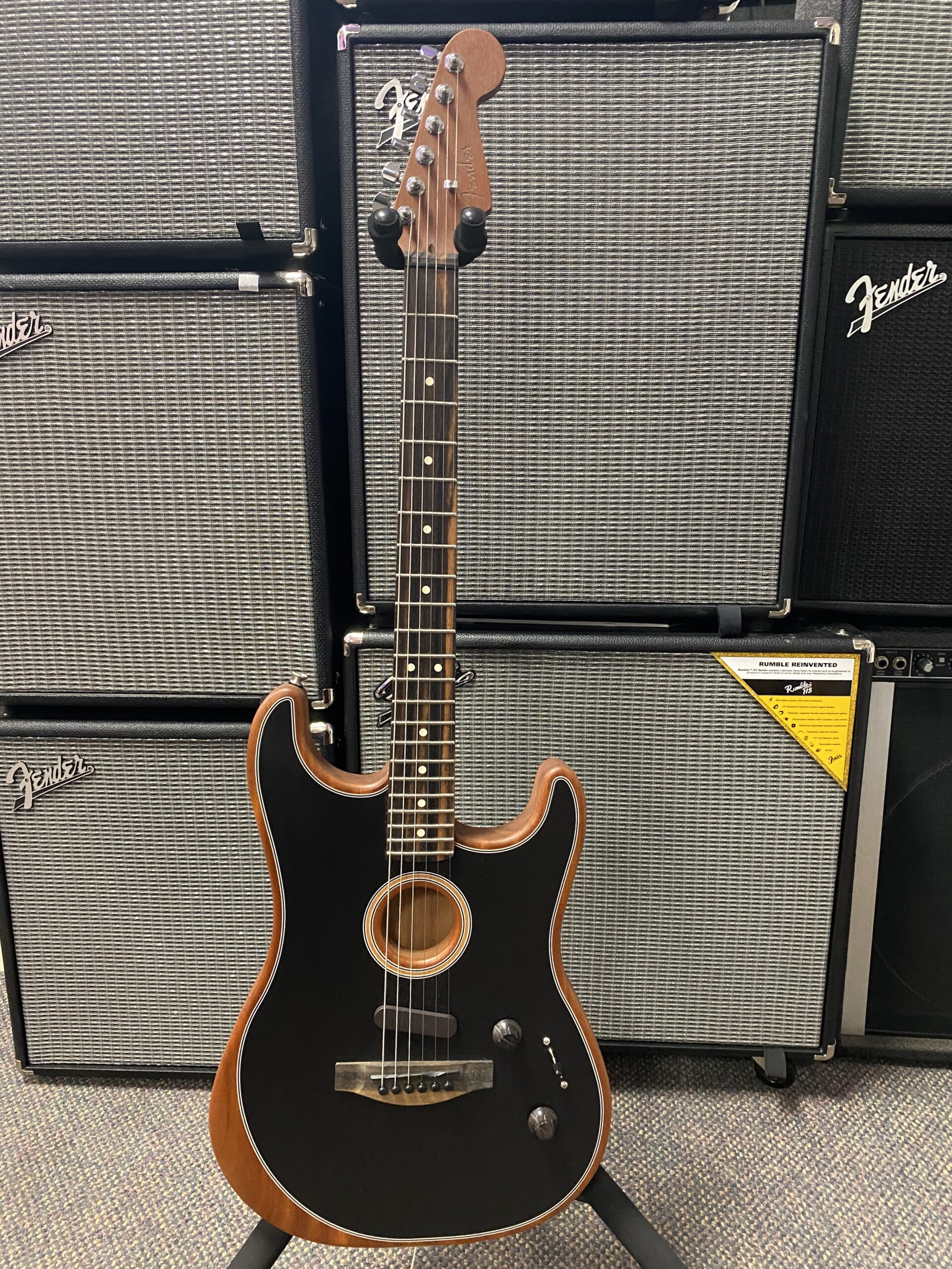 Used Fender American Acoustasonic Strat w/bag